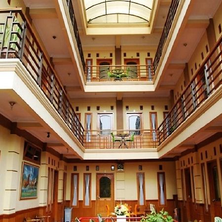 Orange Home Syariah Bandung Exterior foto
