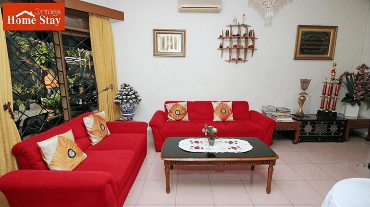 Orange Home Syariah Bandung Exterior foto
